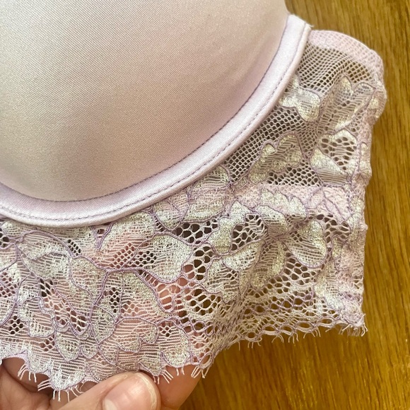 Satin Lavender Push-up Bra - Picture 5 of 6